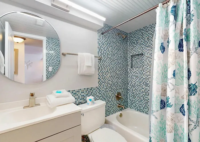 Beachfront With Pool Private Balcony & Washer And Dryer * Gulf Shores